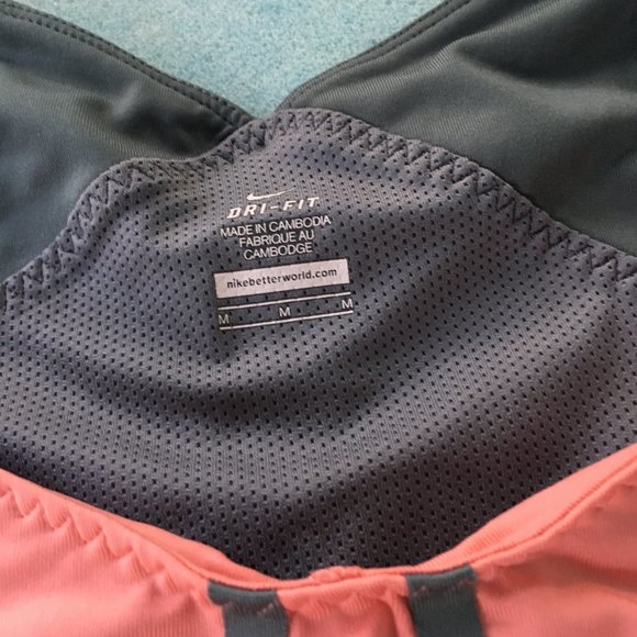 Nike salmon pink dri-fit yoga fitness tank top M - Picture 2 of 7